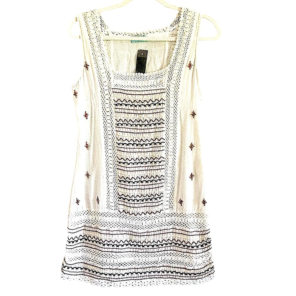 Letarte White Crochet Embroidered Casual Boho Dress Size Small New With Tags - Picture 5 of 5